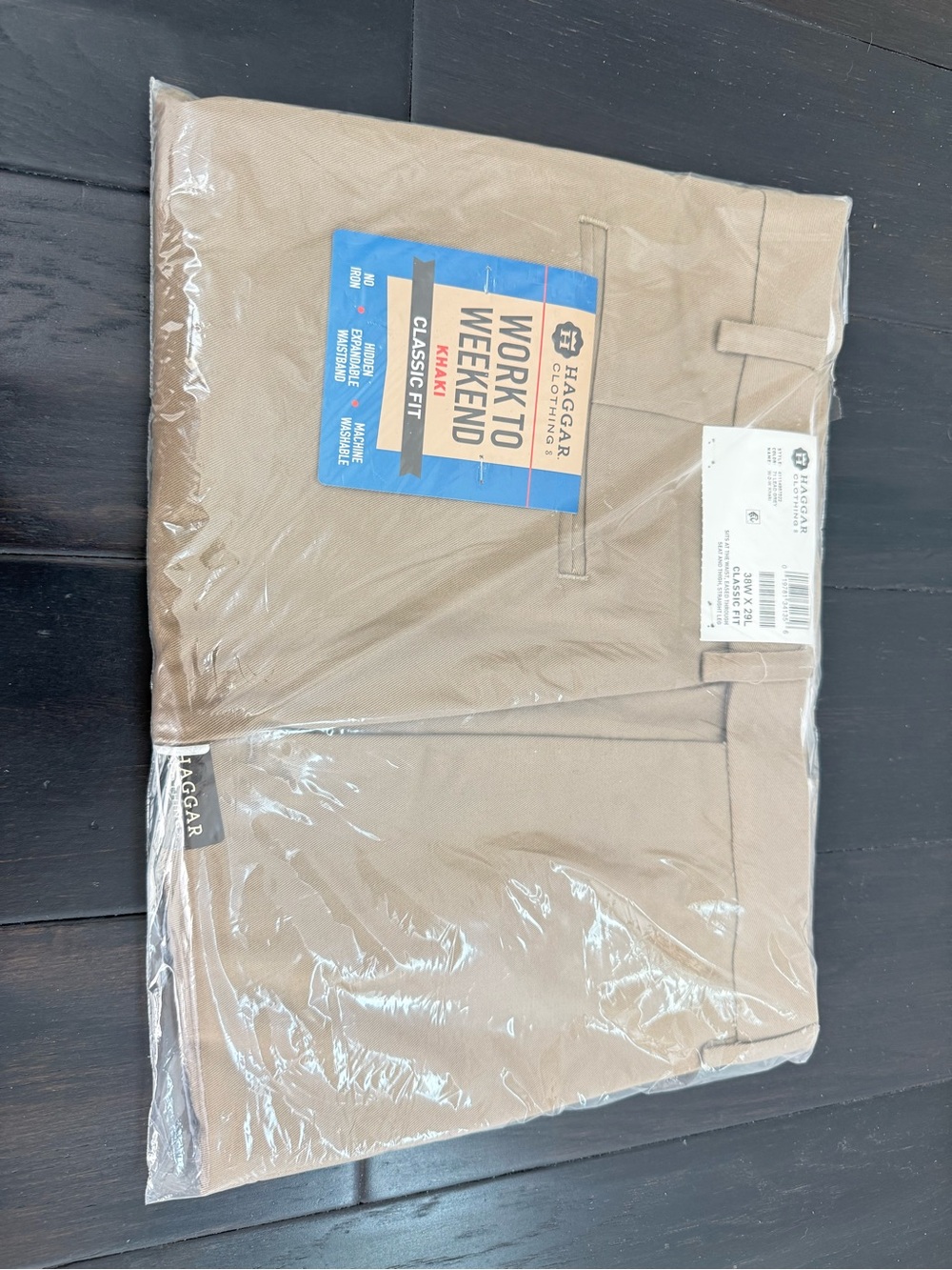Haggar Men’s Classic Fit Khaki Work-to-Weekend Pants